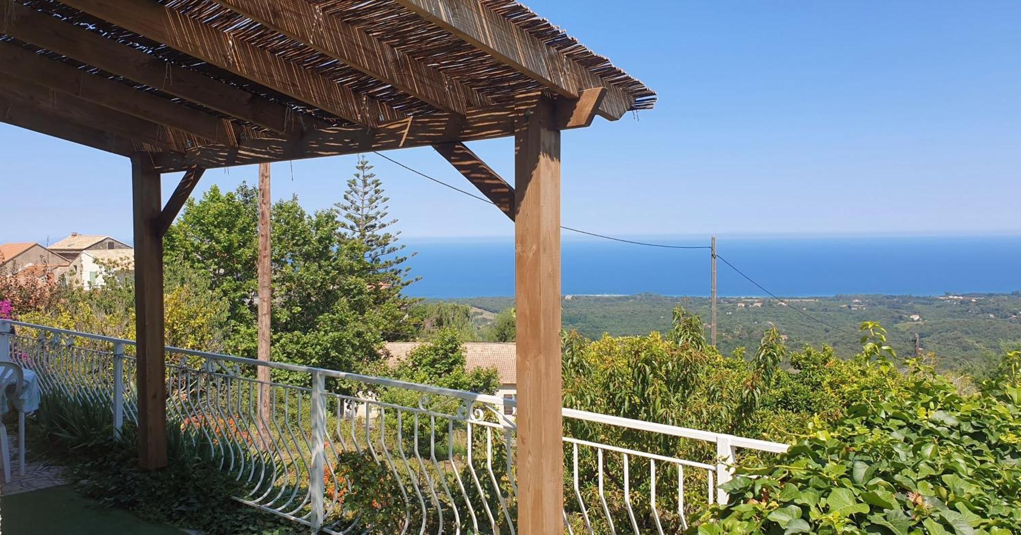 Appartement A Caserella entièrement rénové avec terrasse et vue panoramique sur mer Valle-di-Campoloro Esterno foto